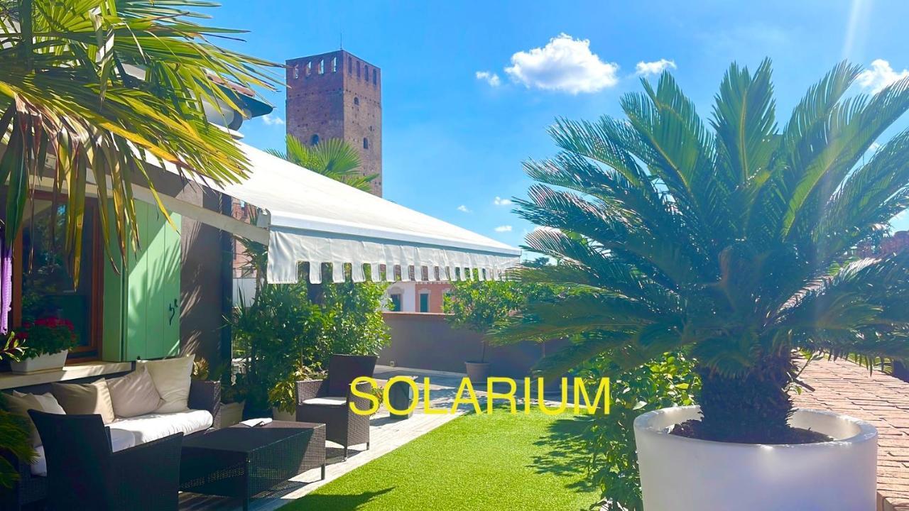 Ca' Del Sole - Attico Panoramico In Centro Storico Appartement Montagnana  Buitenkant foto