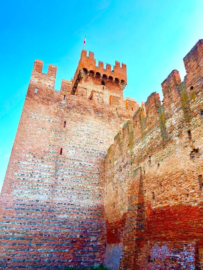 Ca' Del Sole - Attico Panoramico In Centro Storico Appartement Montagnana  Buitenkant foto
