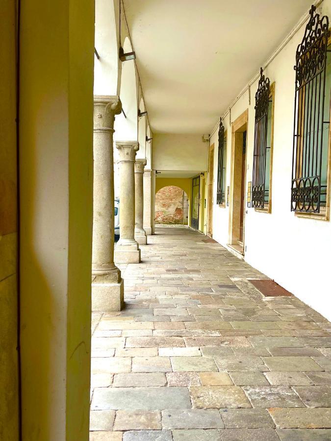 Ca' Del Sole - Attico Panoramico In Centro Storico Appartement Montagnana  Buitenkant foto